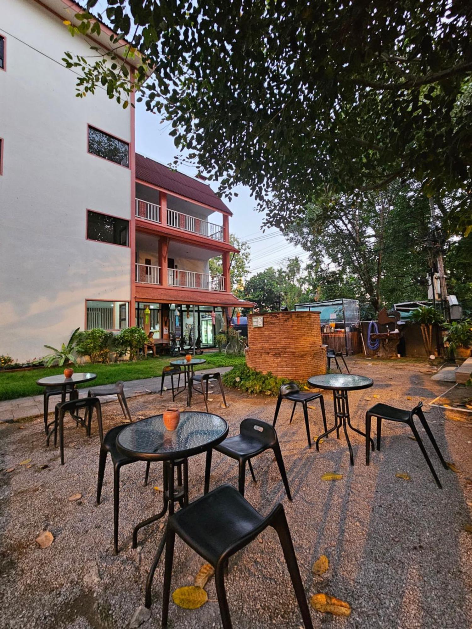 Sabaidee Chiangmai Hotel Sha Чиангмай Экстерьер фото